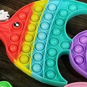 Adorable Fish Pop-It! MUST BE BUNDLED!